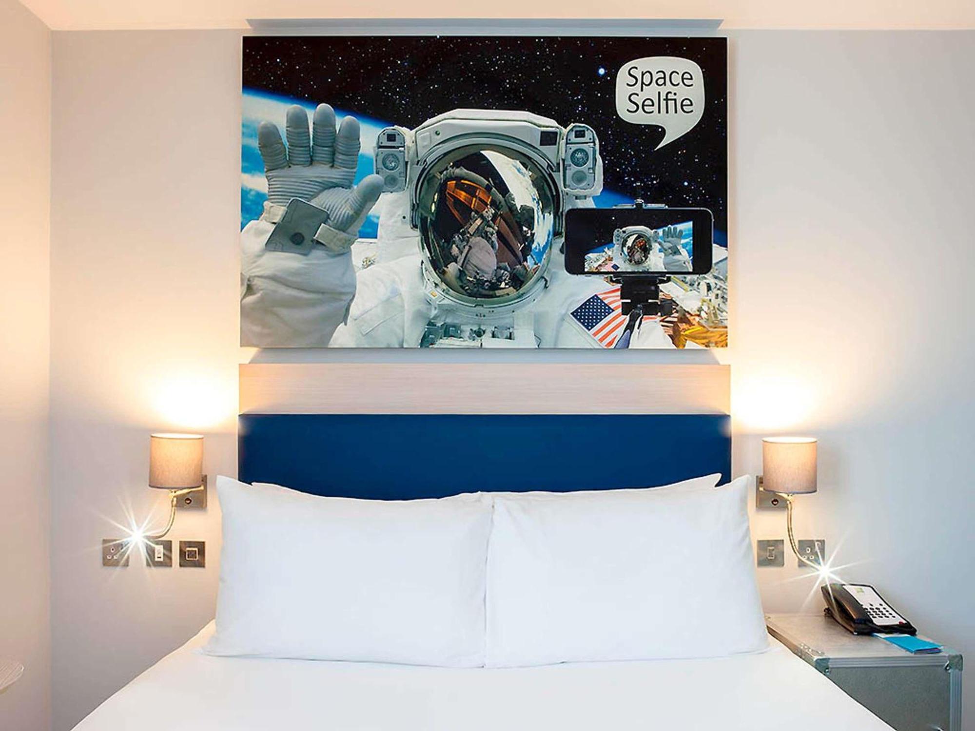 Queen Room